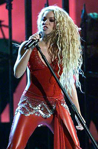 Shakira /  4 